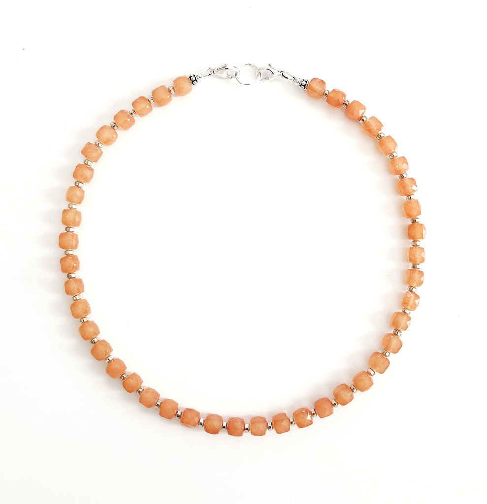 0--ORANGE JADE NECKLACE--16"