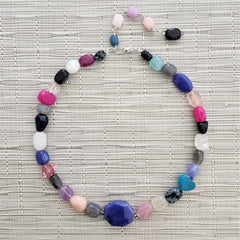 MIXED AGATE NECKLACE WITH TANZANITE ACCENT-16"