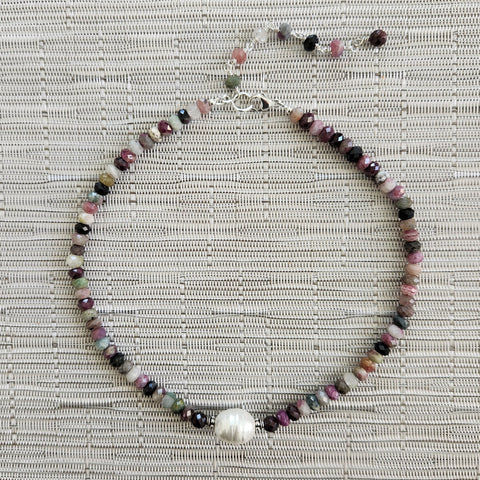 TOURMALINE NECKLACE W/ WHITE PEARL-16"