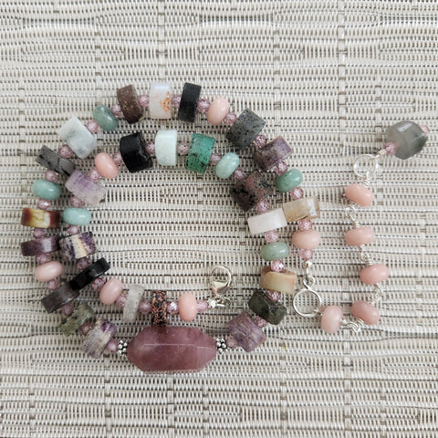 MIXED GEMSTONES & ROSE QUARTZ NECKLACE-16"