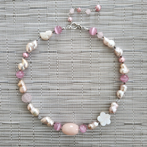 LIGHT PINK MIXED BEAD NECKLACE-16"