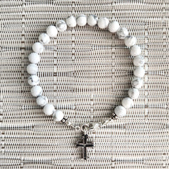 HOWLITE  BRACELET WITH 925 MINI CROSS