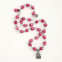 DARK PINK PEARL NECKLACE WITH FLEUR DE LIS PENDANT-17"