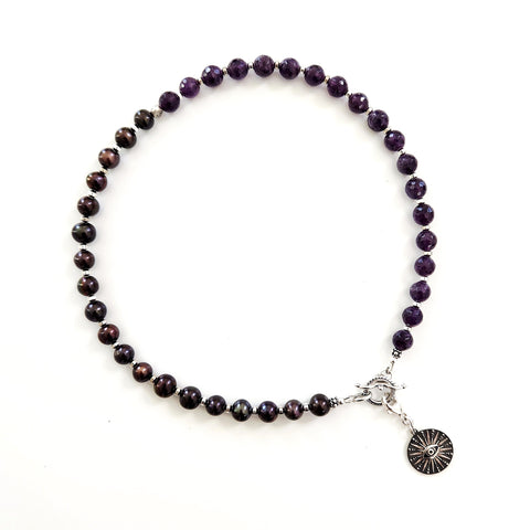 0--AMETHYST & PEARL NECKLACE W/ EYE PENDANT