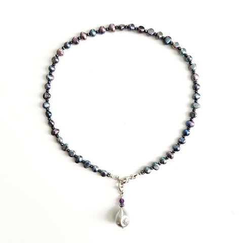 PEACOCK PEARL NECKLACE W/ FLAMEBALL PEARL