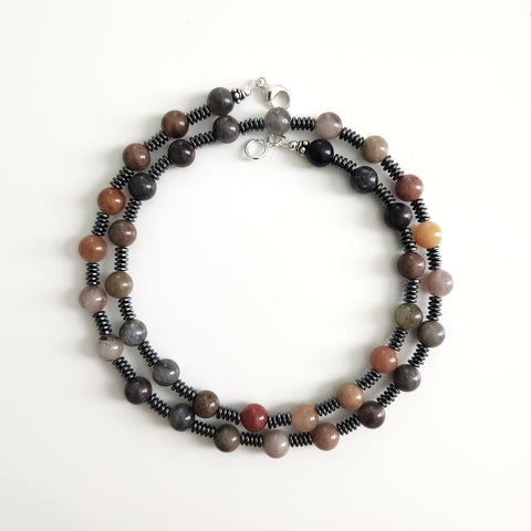 0--QUARTZITE BEADED NECKLACE--24"