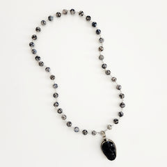 00--BLACK WHITE DRAGON VEIN AGATE NECKLACE W/ SKULL PENDANT-27"