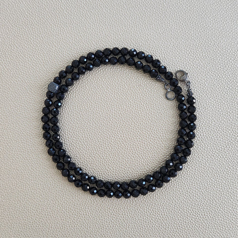BLACK ONYX NECKLACE WITH 925 DORJE CROSS BEAD