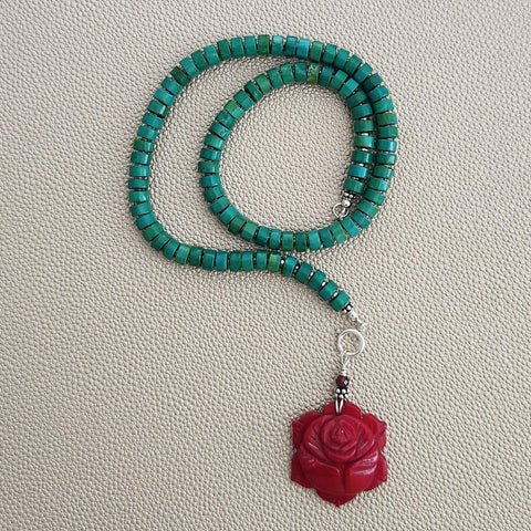 0--GREEN TURQUOISE HEISHI NECKLACE WITH ROSE PENDANT--16"