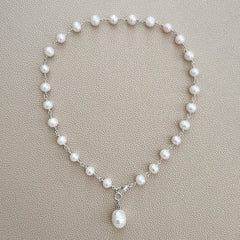 0--WHITE PEARL NECKLACE W/ PEARL DROP--16-18"