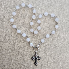 WHITE ONYX NECKLACE WITH CROSS PENDANT-16"