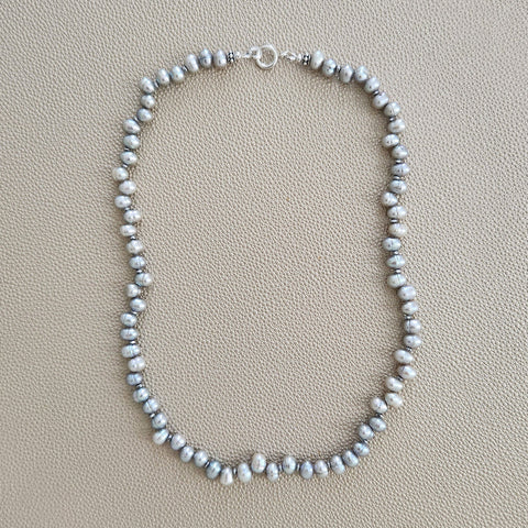 0--SILVER PEARL NECKLACE--18"