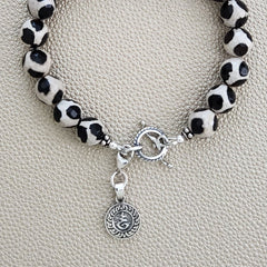 TIBETAN AGATE BRACELET WITH BUDDHA CHARM