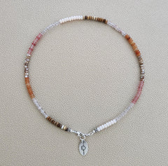 0--DESERT AFTERNOON MINI-MINI GEMSTONE NECKLACE W/ HEART TAG--16"