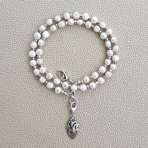 0--WHITE MINI COIN PEARL NECKLACE W/ HEART--16"