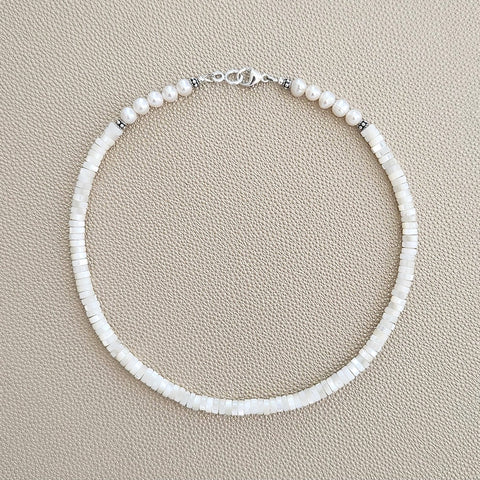 MOTHER OF PEARL HEISHI NECKLACE--16"