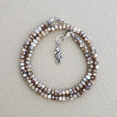 0--MINI MOTHER OF PEARL NECKLACE W/ MINI 925 SEAHORSE--16"