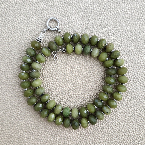 0--GREEN JADE NECKLACE--16"