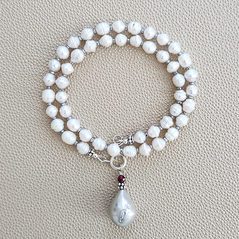 0--MINI BAROQUE PEARL NECKLACE W/ FLAMEBALL DROP--16"