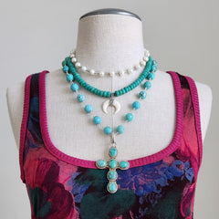 CRESCENT MOON NECKLACE--18"