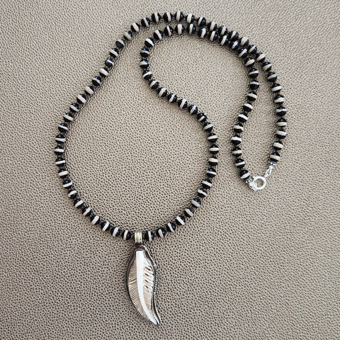 0--BLACK & WHITE TIBETAN AGATE NECKLACE WITH FEATHER PENDANT-28"