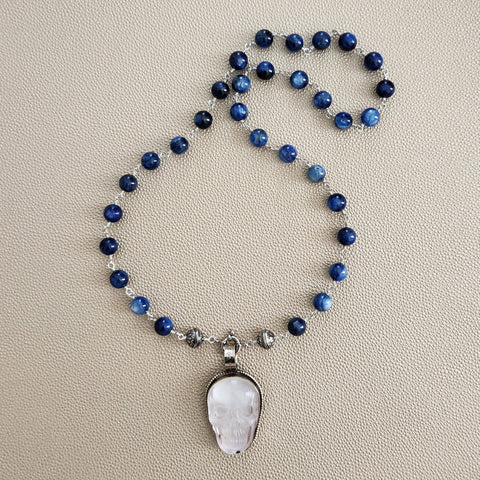 00--KYANITE STONE NECKLACE W/ SKULL PENDANT-24"