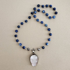 00--KYANITE STONE NECKLACE W/ SKULL PENDANT-24"