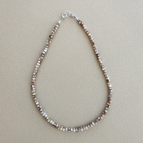 0--MINI MOTHER OF PEARL NECKLACE--16"
