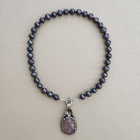 0--PEACOCK PEARL NECKLACE W/ BUDDHA PENDANT--16"