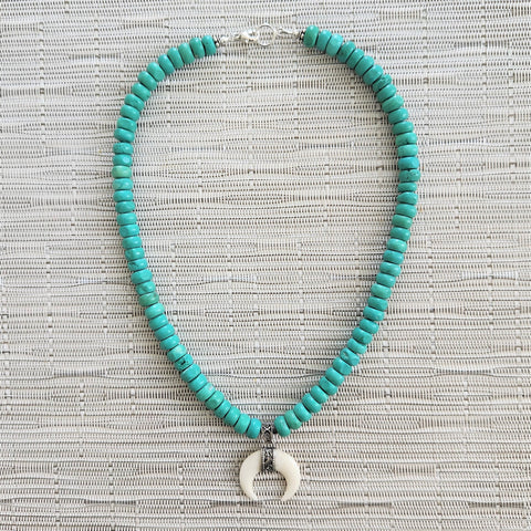HOWLITE NECKLACE WITH CRESCENT MOON PENDANT-18"