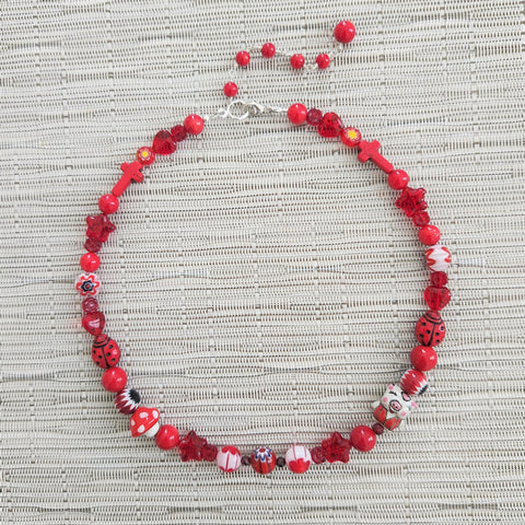 RED COLORED MIXED BEAD NECKLACE-16"