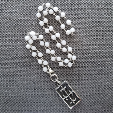 WHITE ONYX NECKLACE WITH FLEUR D'ISLE CROSS-24"